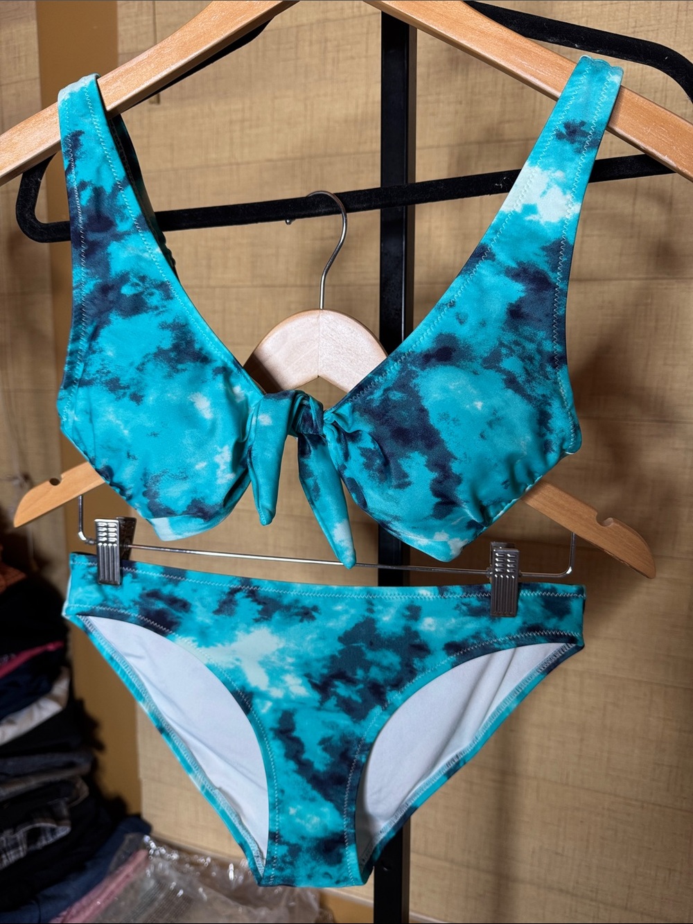 Old Navy Blue Tie Dye Twist Front Bikini Set Size Small Like New - Picture 3 of 12
